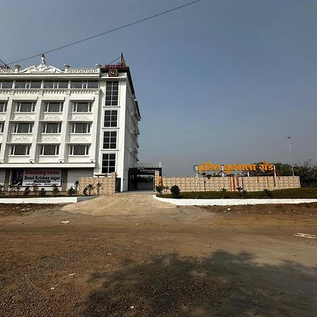 Hotel Kushala Grand, Dombivali Mangrul Eksteriør bilde